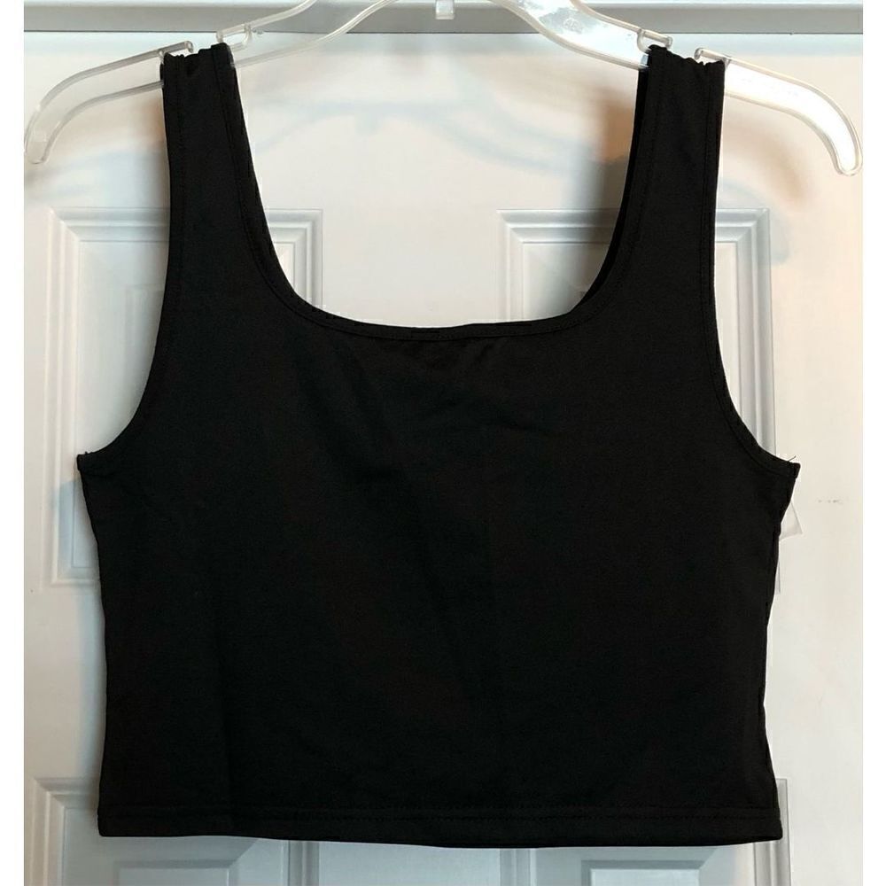 UNBRANDED - L Sz L Sleeveless Black Cropped Tank Top. (runs small). NWOT! - Picture 9 of 12